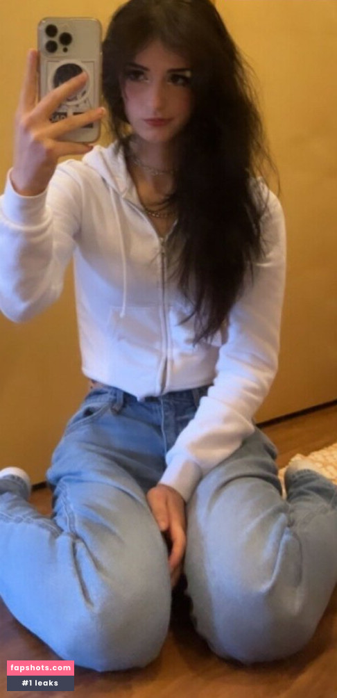 1Kyle8 gallery photo #500