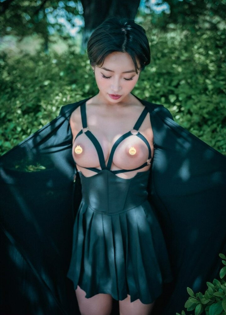 2xzxzxz2 Nahé úniky fotek pouze od fanoušků #390 - Fapshots