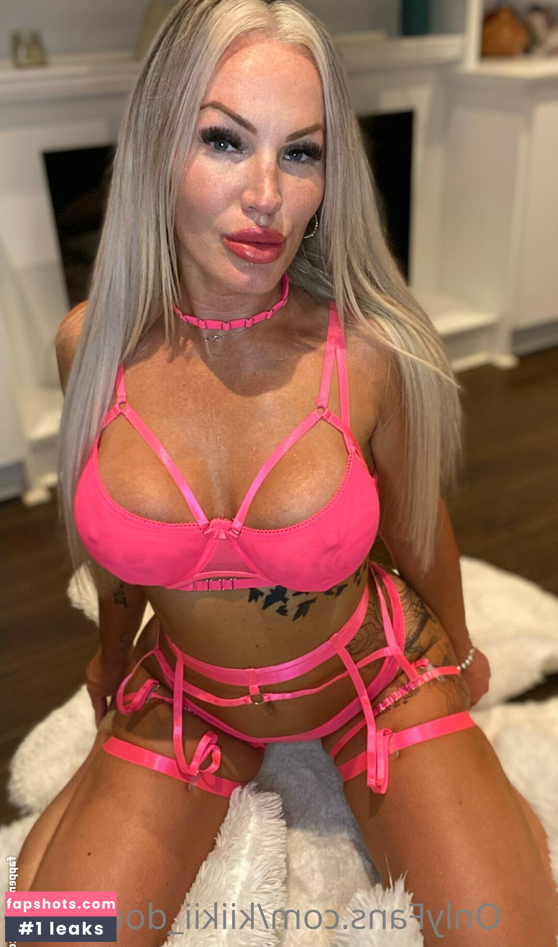 a_v_a_james88 Nude Leaks OnlyFans Photos #5 - LeakJerk