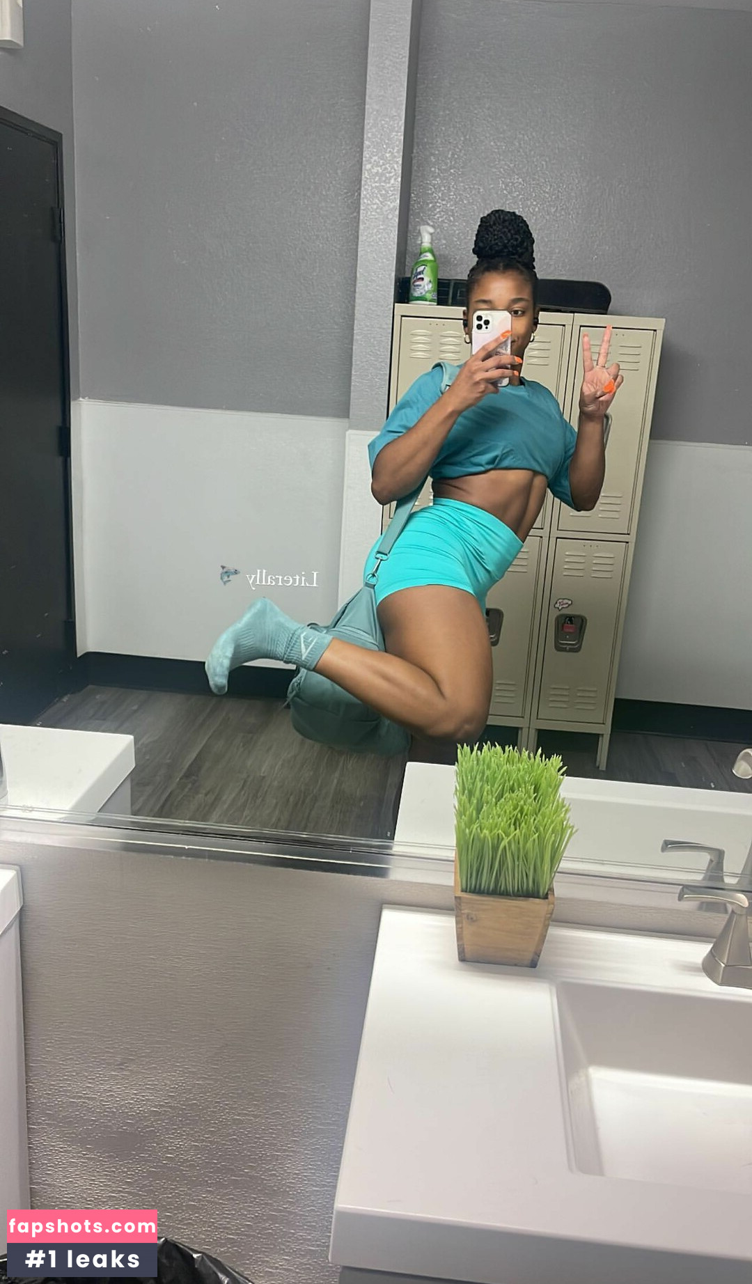 aaaaayevuh gallery photo #87