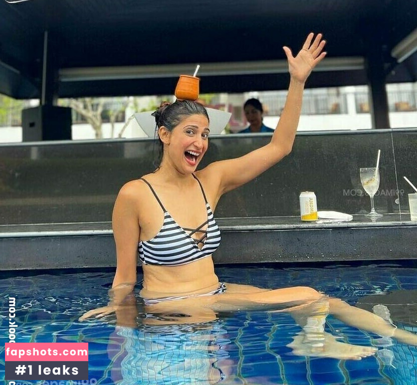 Aahana Kumra Nude Leaks OnlyFans Photos #15 - LeakJerk