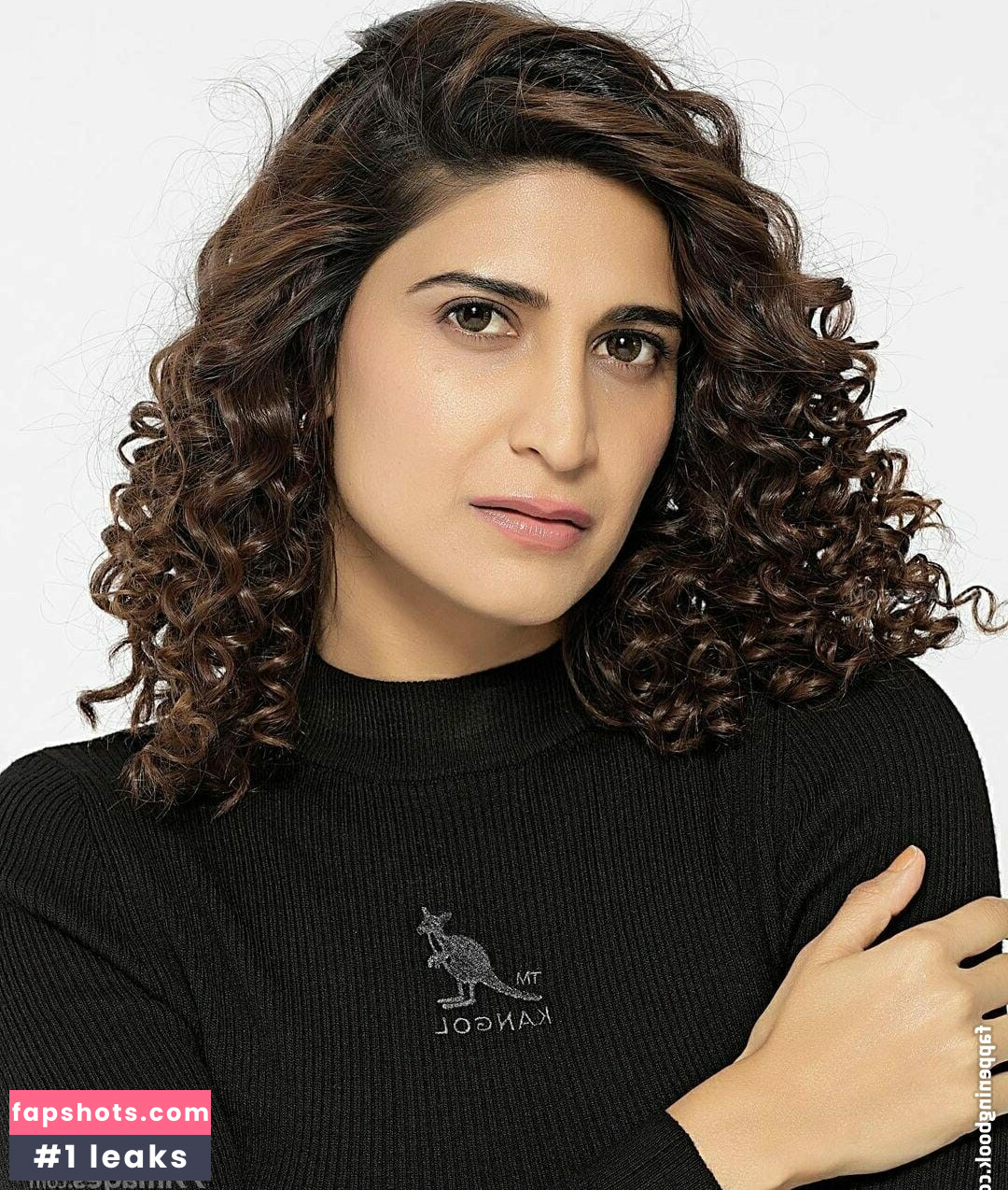 Aahana Kumra Nude Leaks OnlyFans Photos #3 - LeakJerk