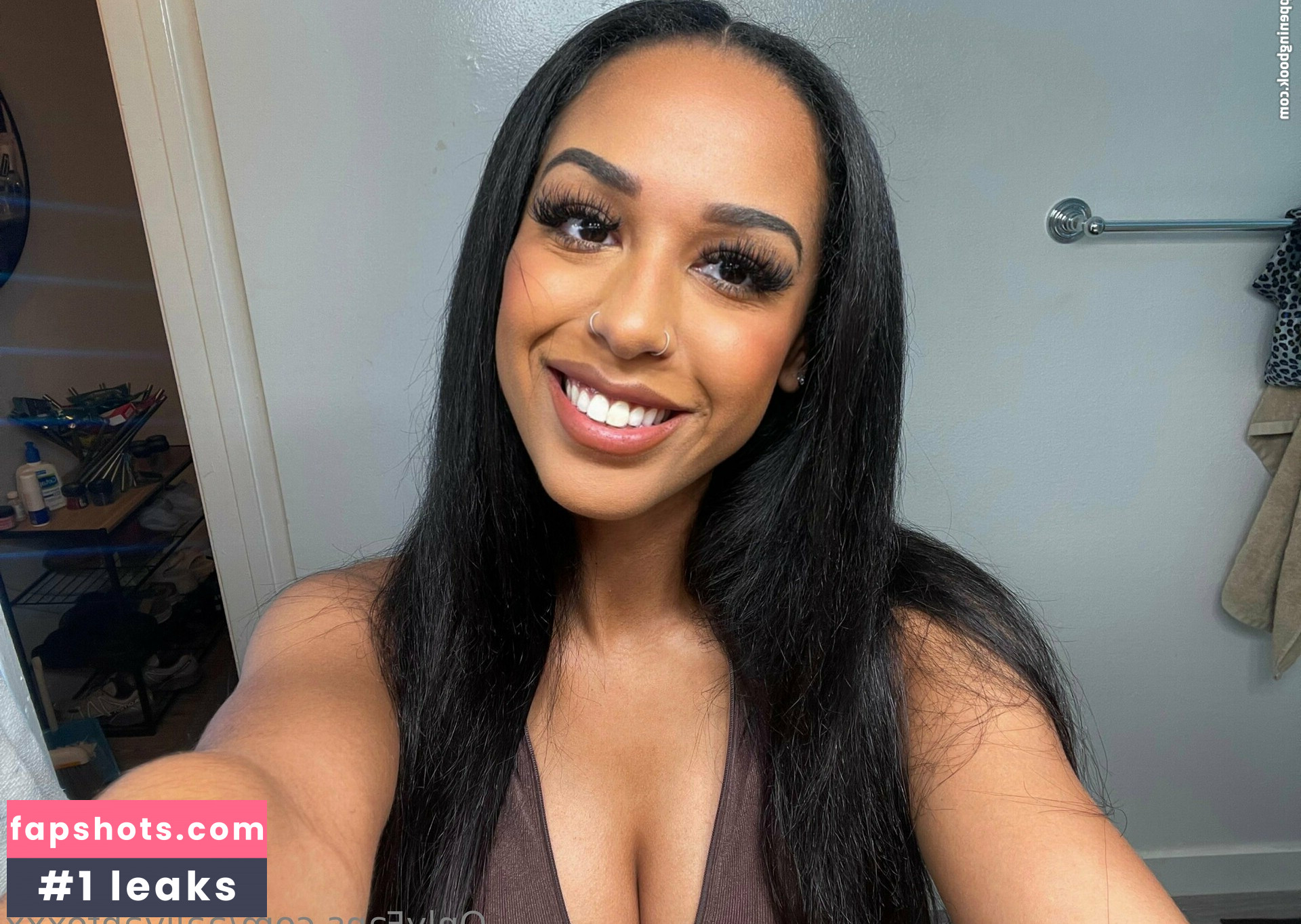 Aaliyah Foxxx gallery photo #44