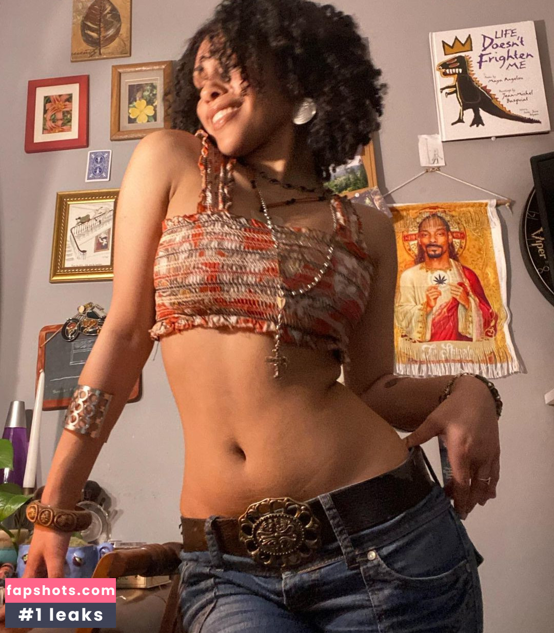 Aaliyeezy gallery photo #136