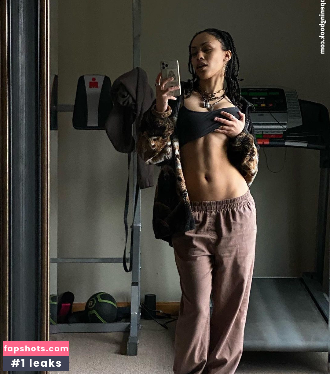 Aaliyeezy gallery photo #144