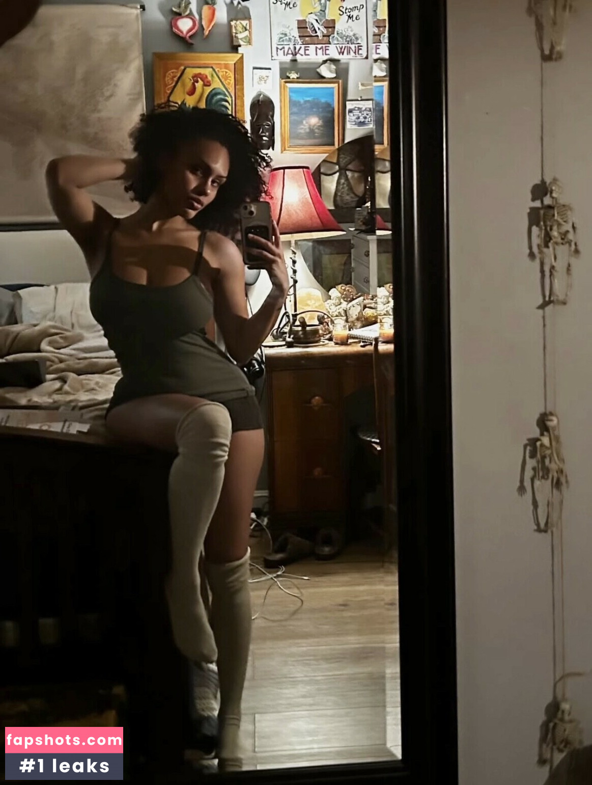 Aaliyeezy gallery photo #27