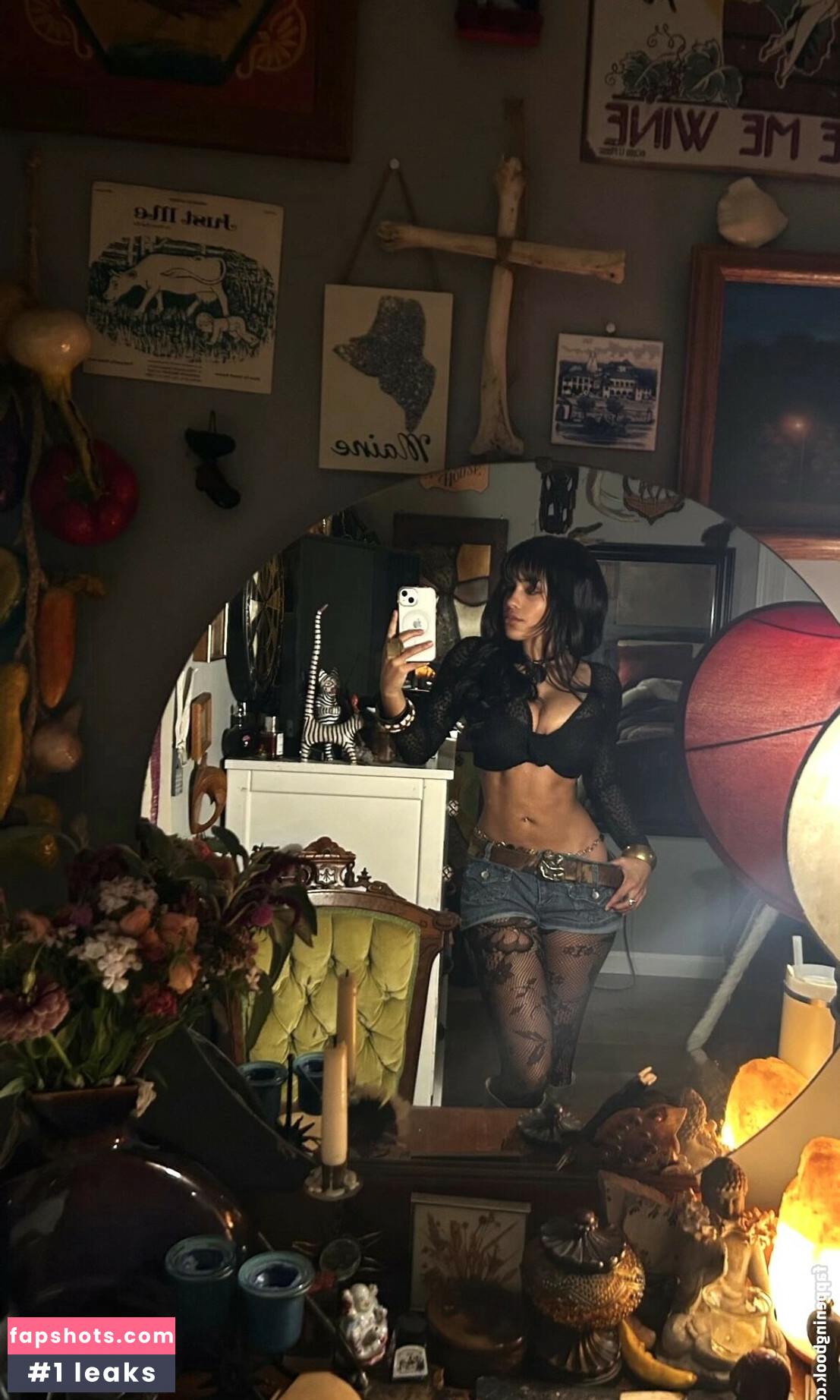 Aaliyeezy gallery photo #4