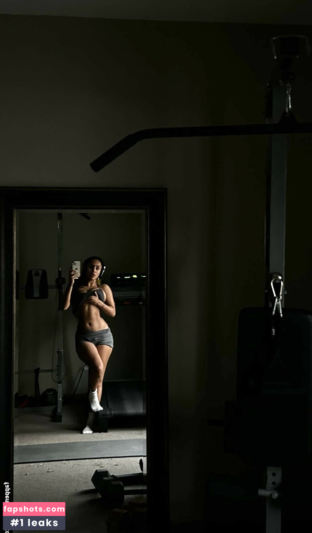 Aaliyeezy gallery photo #44