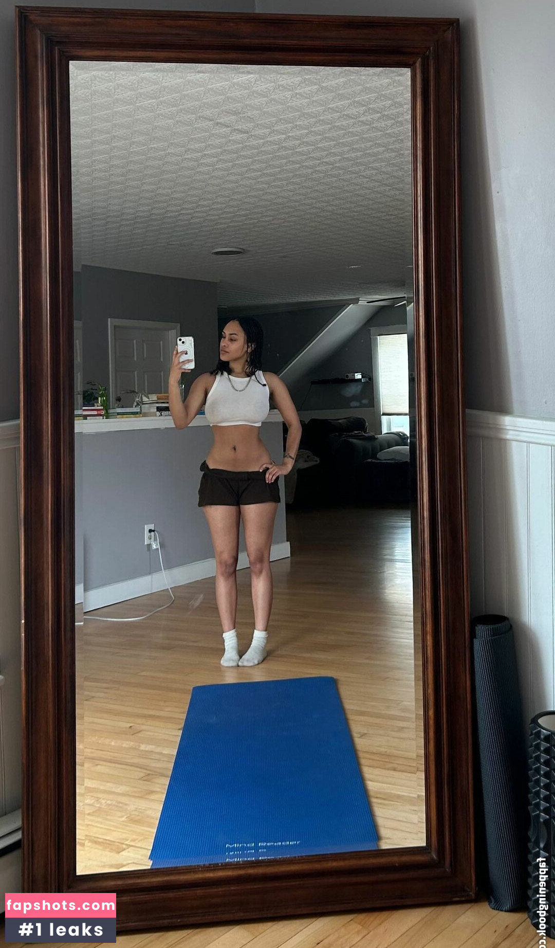 Aaliyeezy gallery photo #59