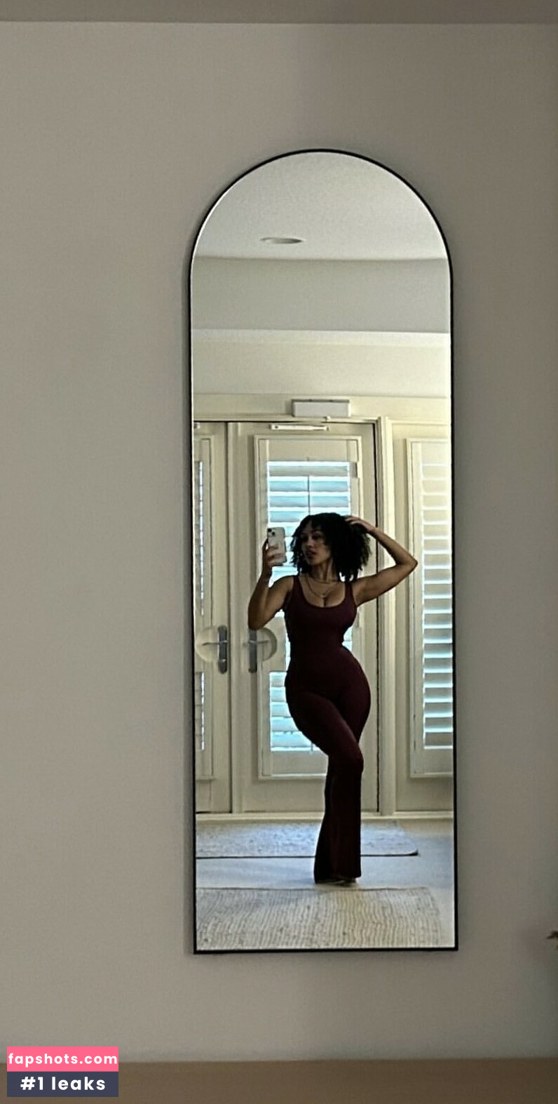 Aaliyeezy gallery photo #67