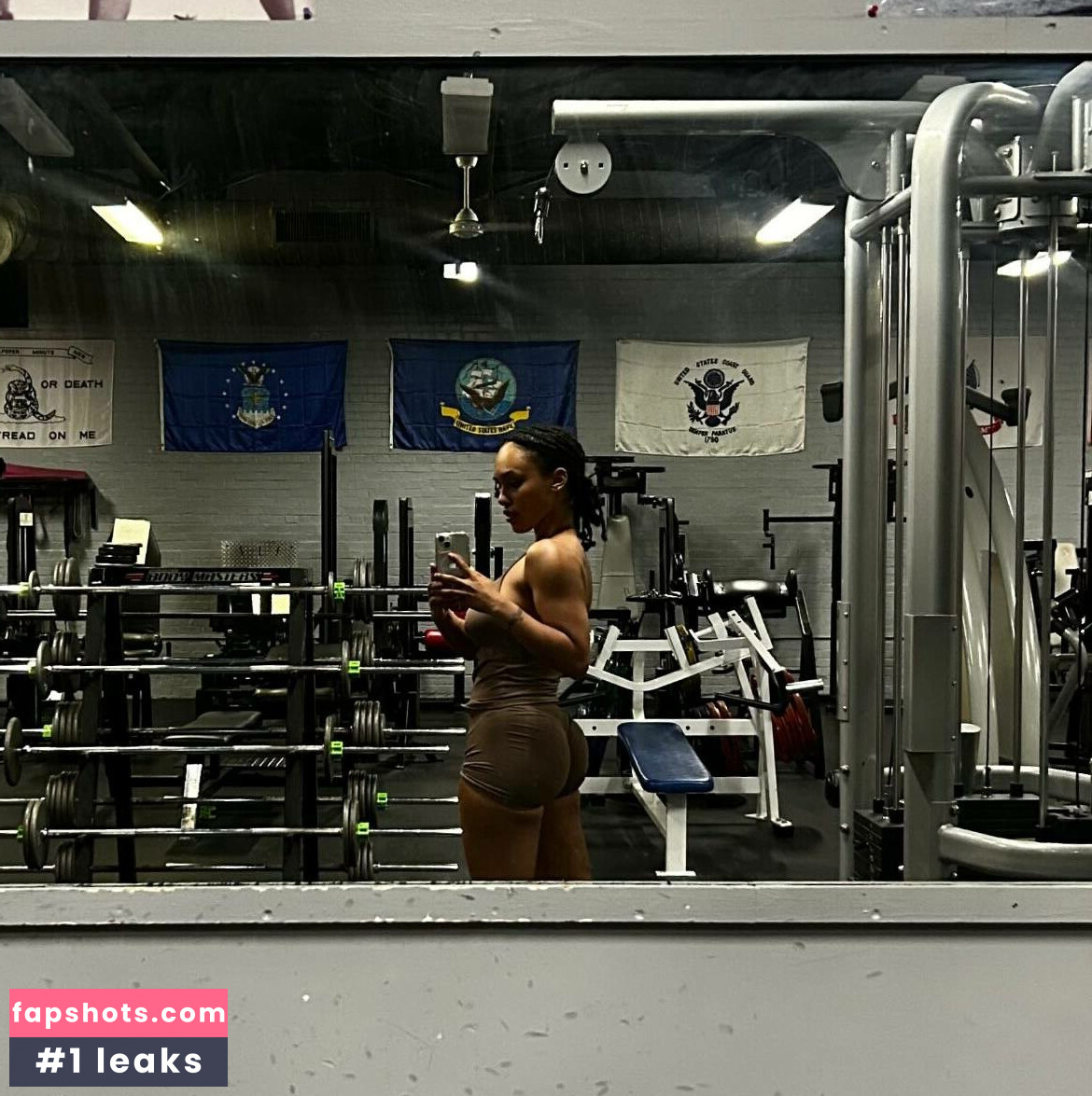 Aaliyeezy gallery photo #8