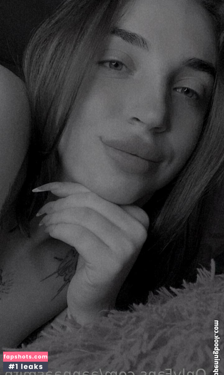 aannaasmith gallery photo #22