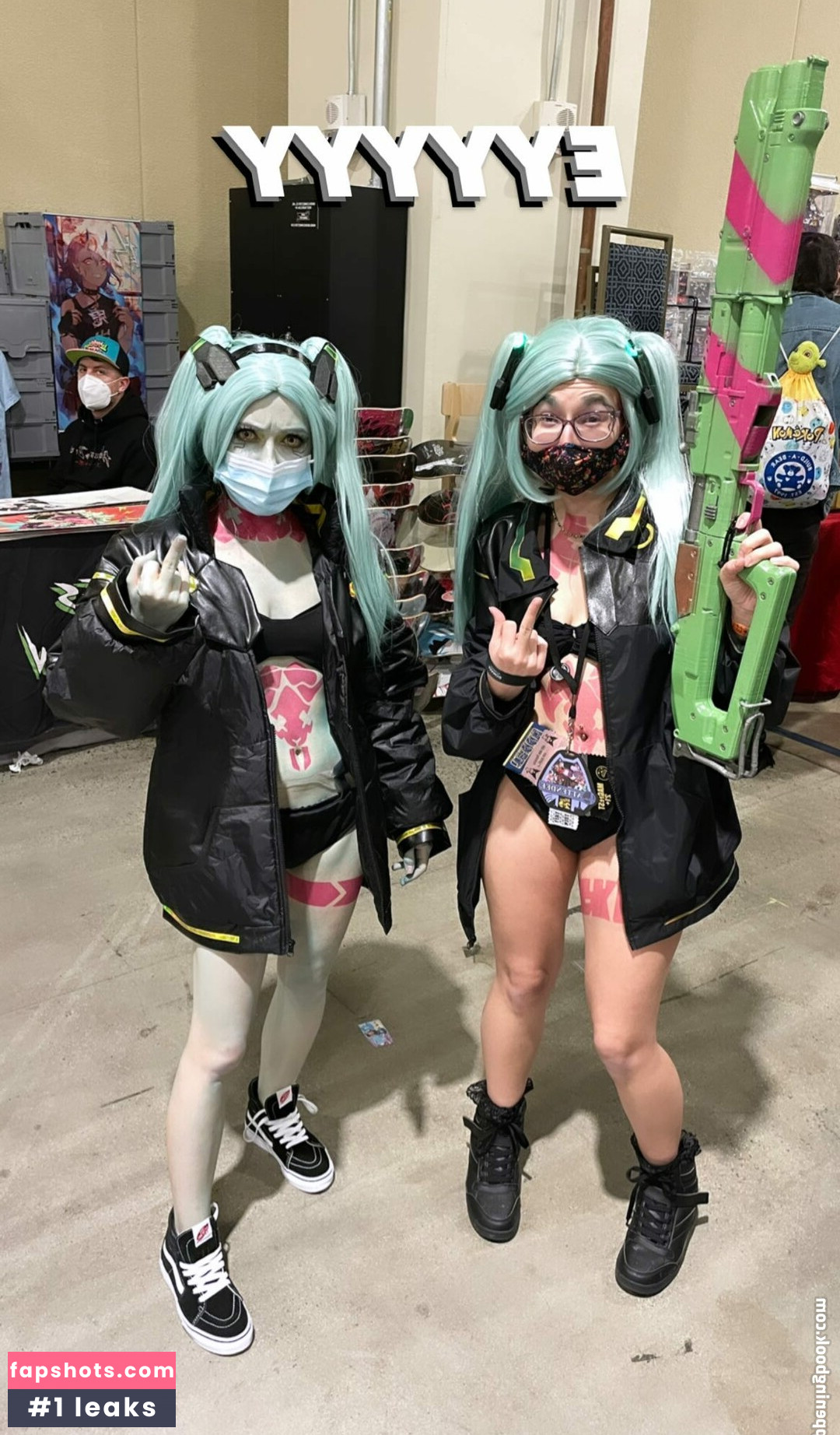 Aara Lee gallery photo #11