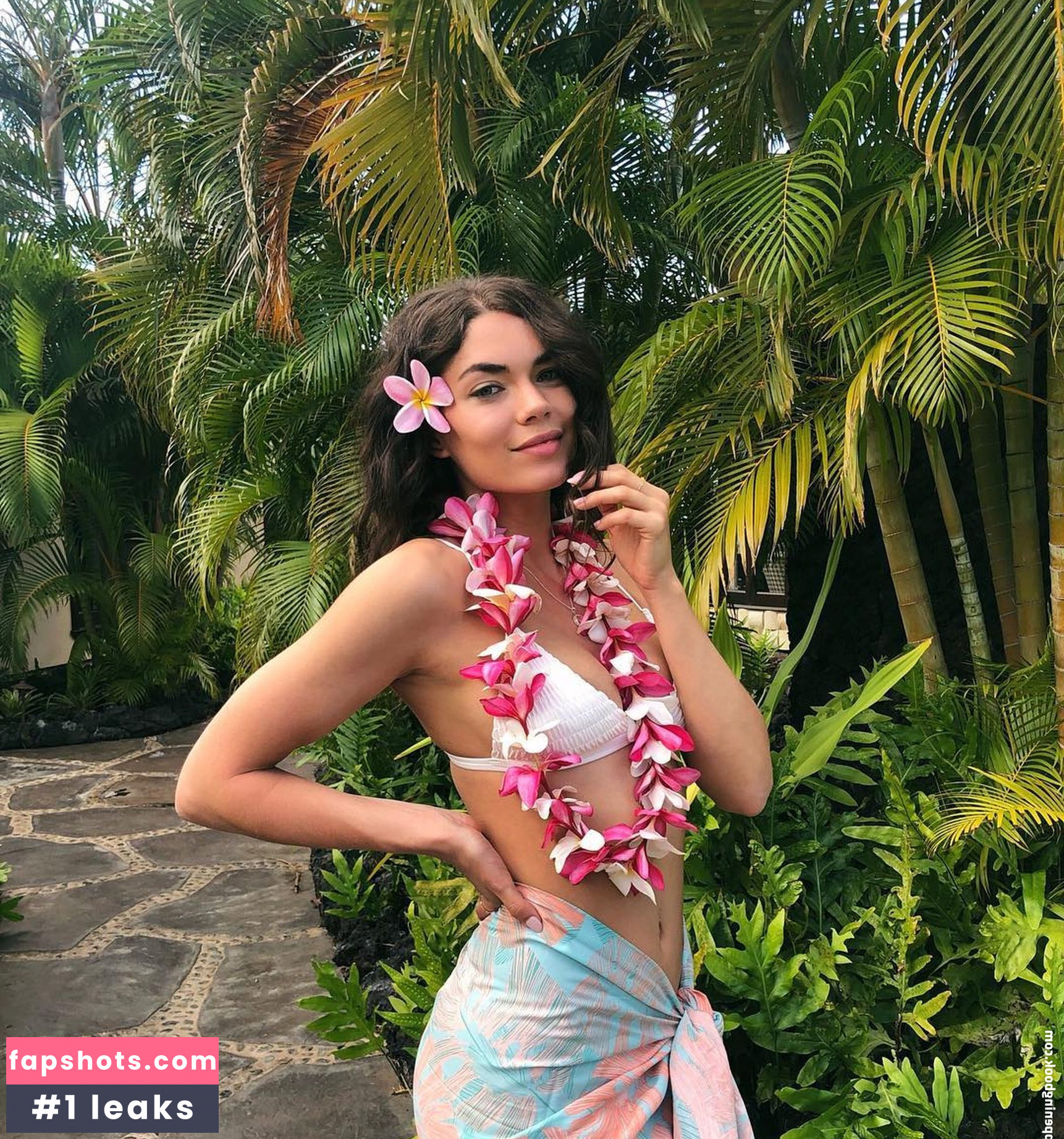 Aarika Wolf gallery photo #113