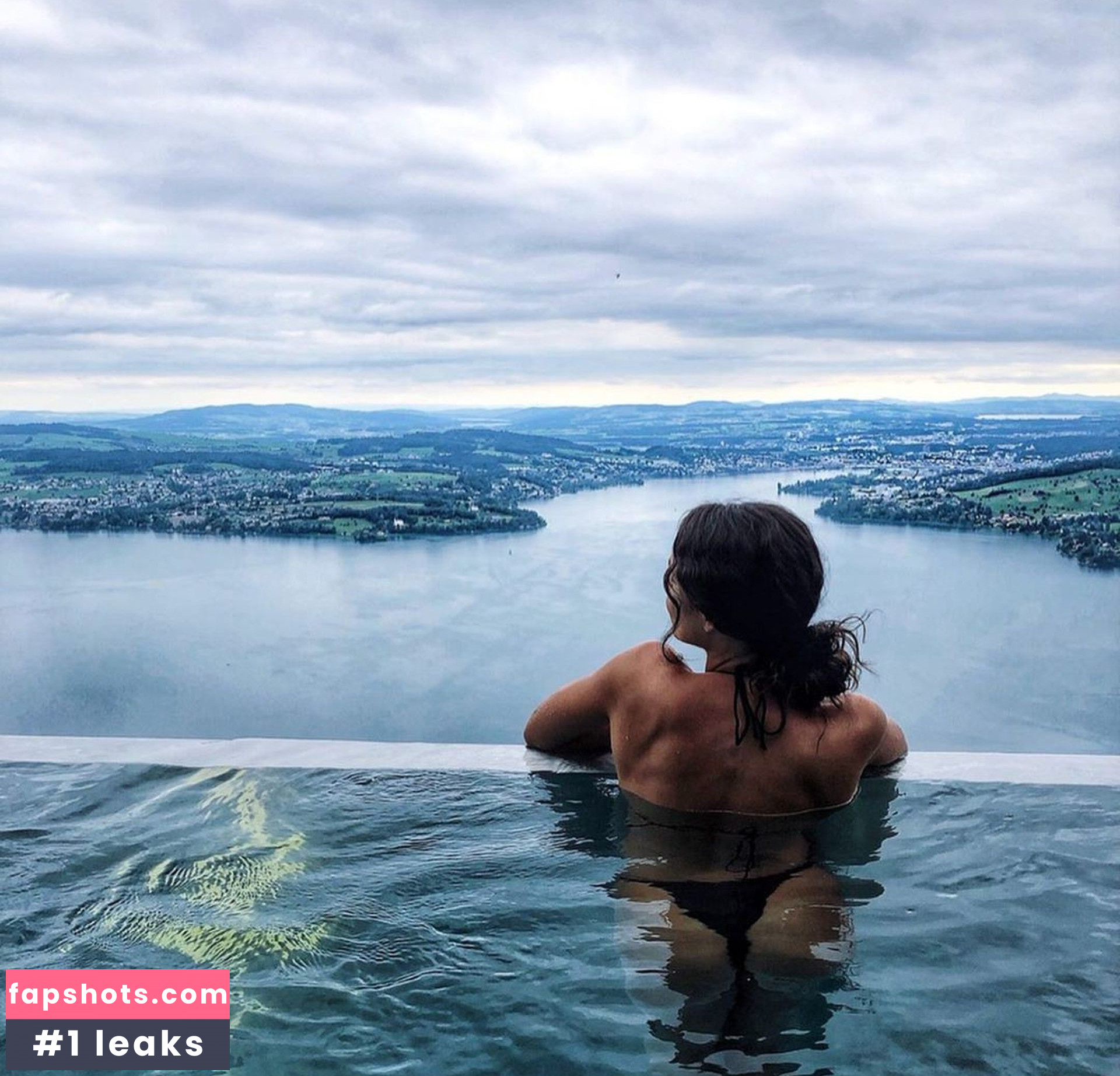 Aarika Wolf gallery photo #54