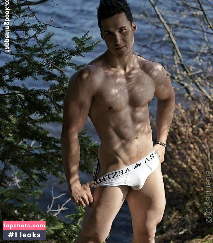 aaronvergota gallery photo #20