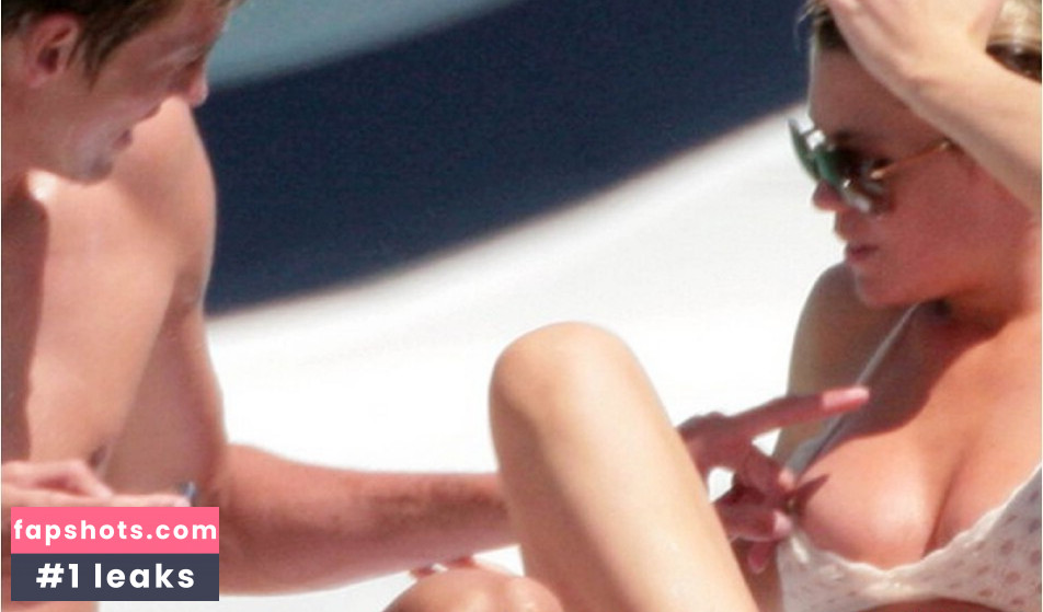 Abbey Clancy gallery photo #158