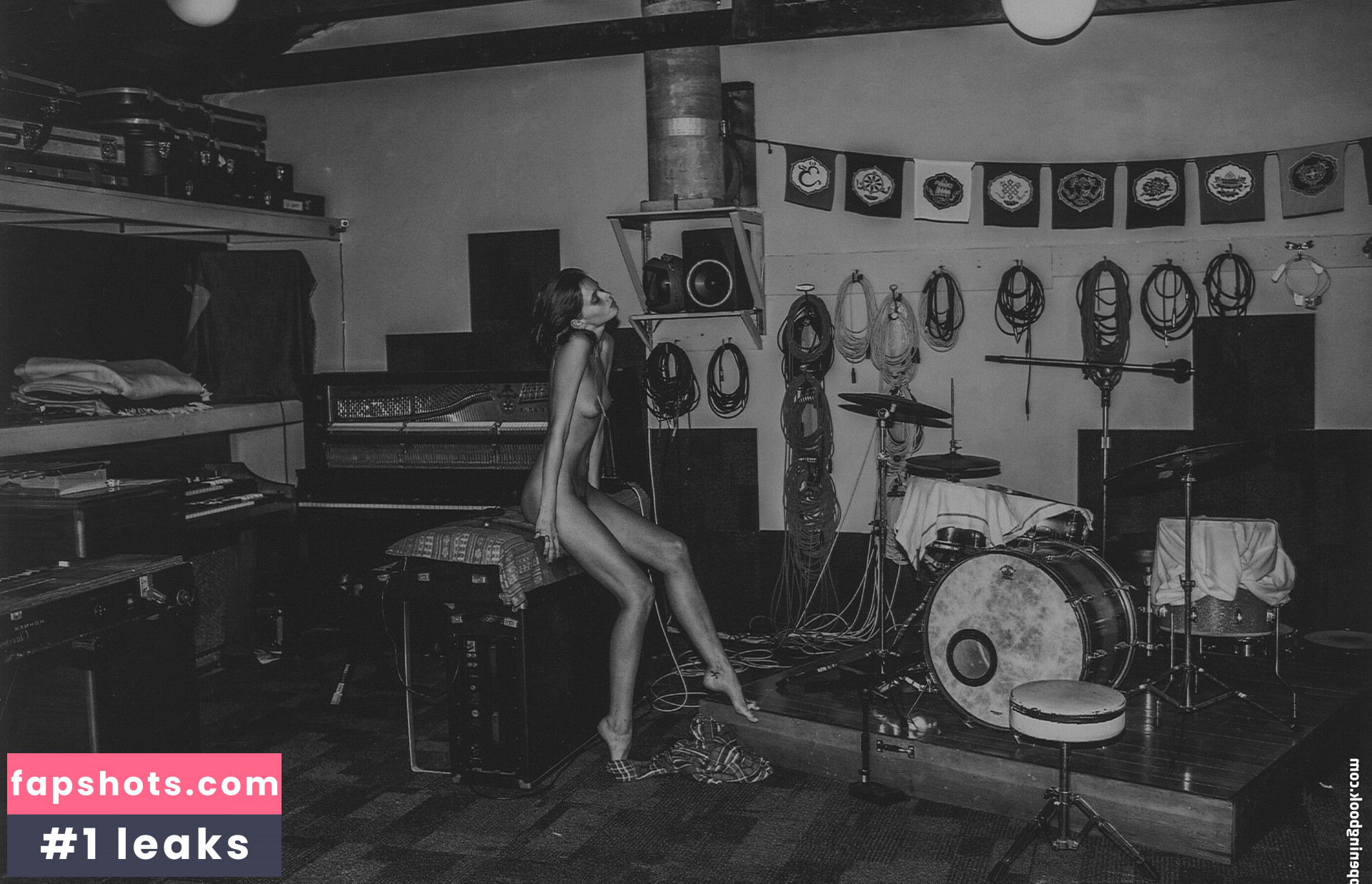 Abbey Lee Kershaw Nude Leaks OnlyFans Photos #84 - LeakJerk