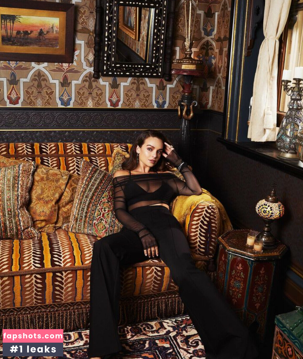 Abbie Chatfield gallery photo #131