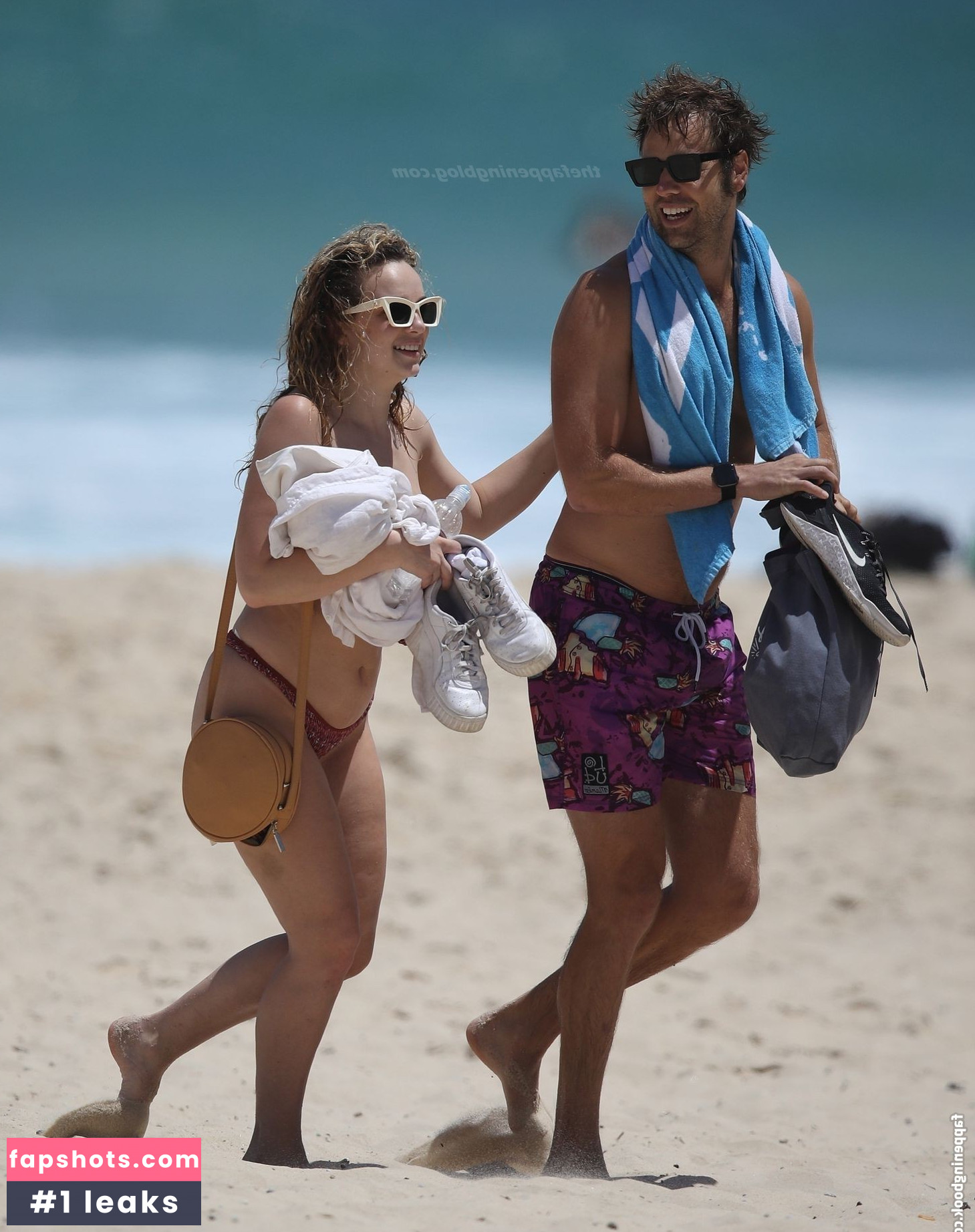 Abbie Chatfield gallery photo #249