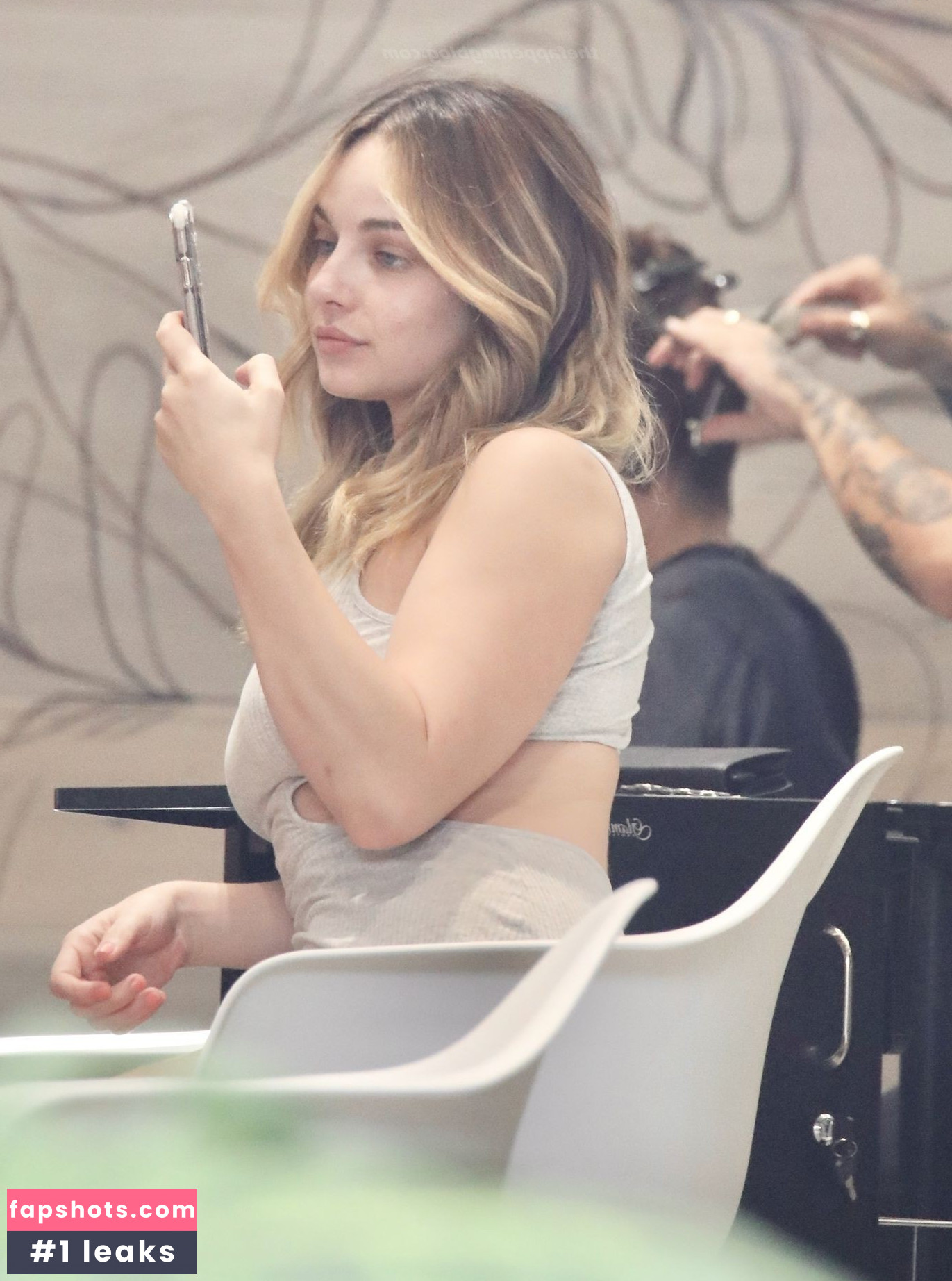 Abbie Chatfield gallery photo #281