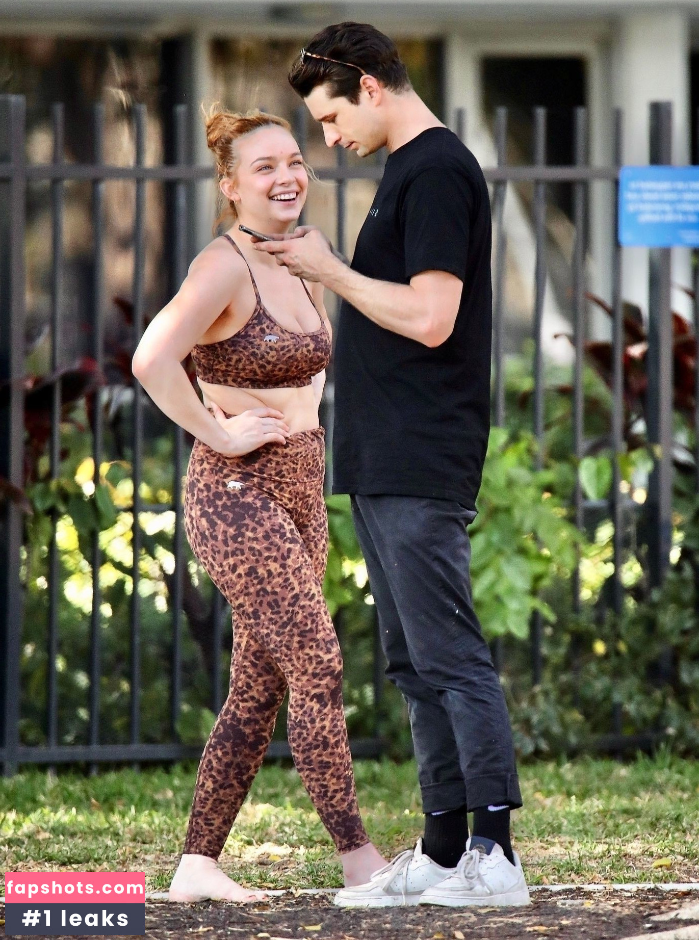 Abbie Chatfield gallery photo #358