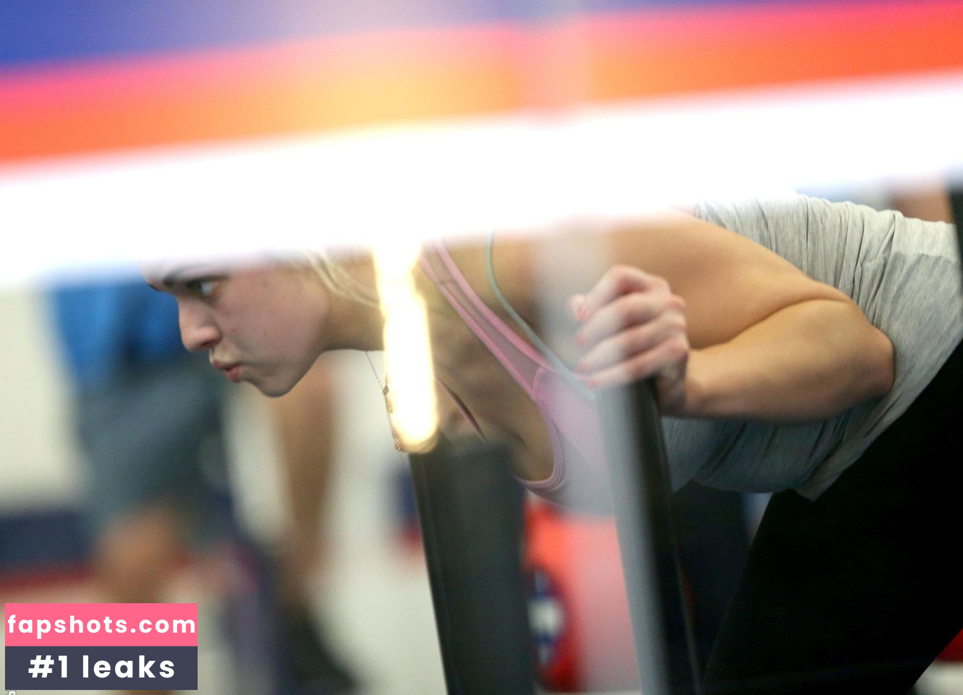 Abbie Chatfield gallery photo #397