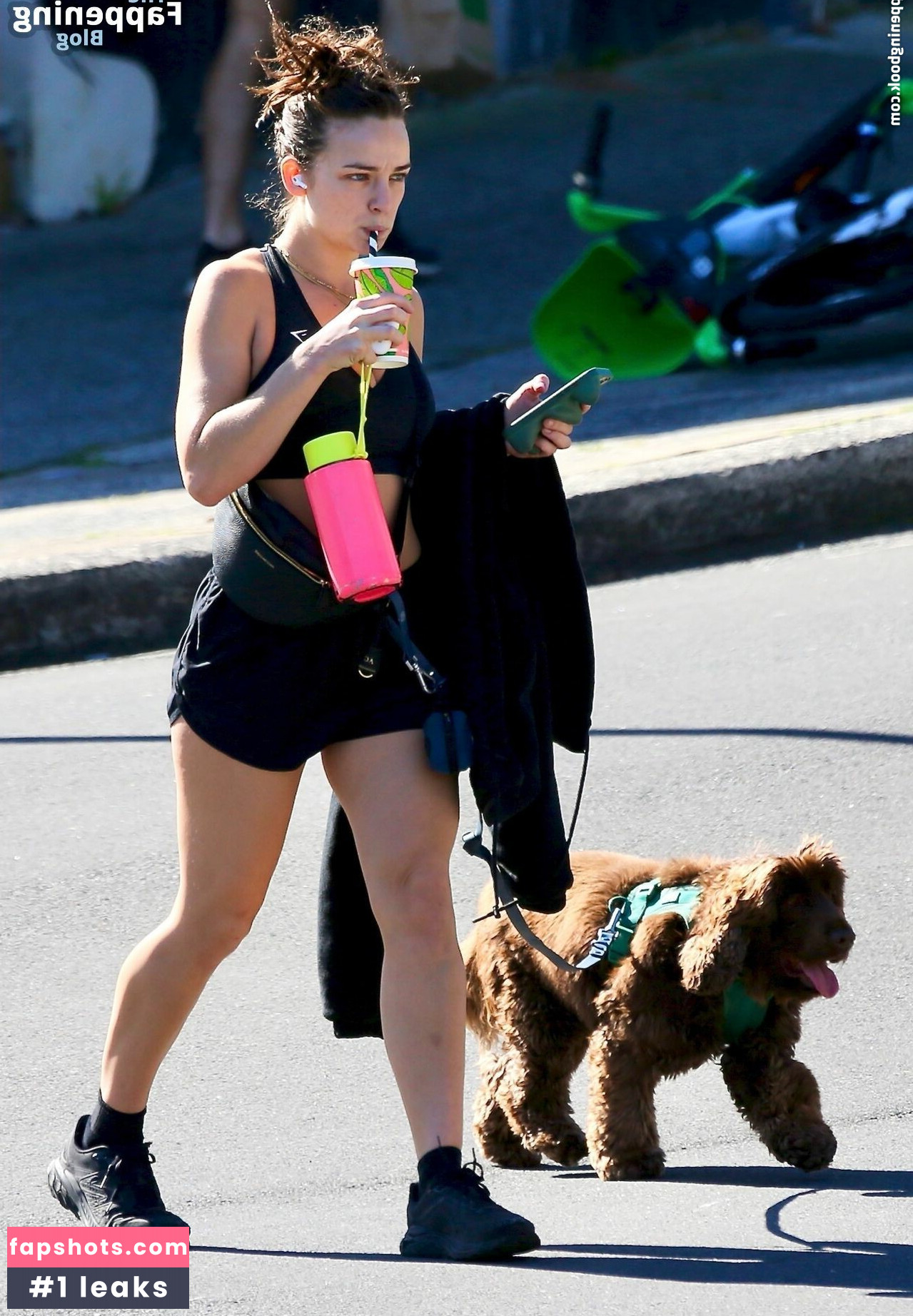 Abbie Chatfield gallery photo #55