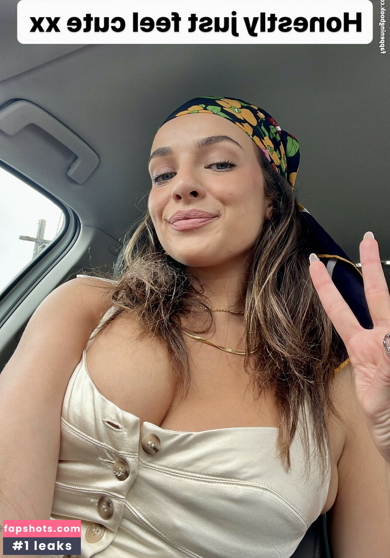 Abbie Chatfield gallery photo #69