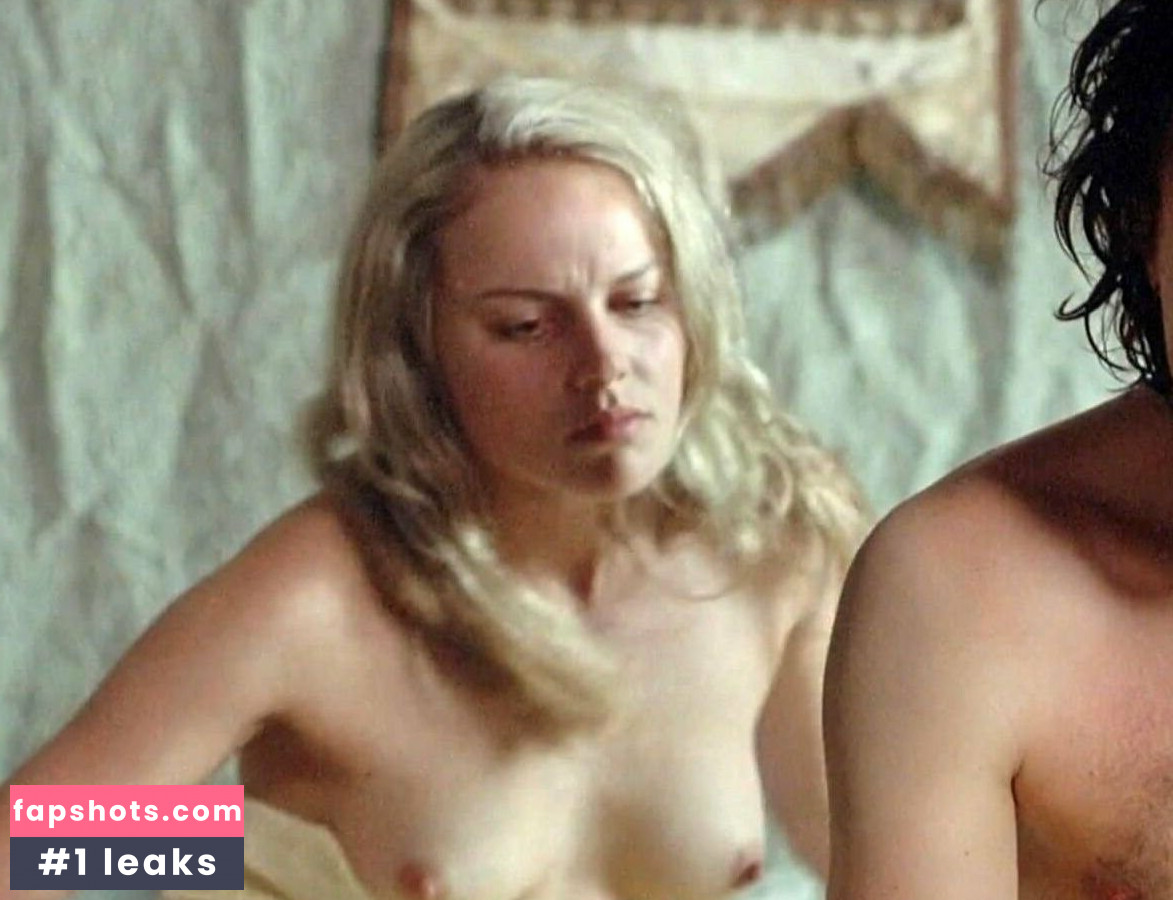 Abbie Cornish gallery photo #3