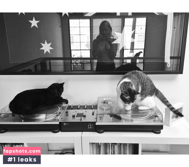 Abbie Cornish Filtración Desnuda OnlyFans Foto #247 - Fapshots