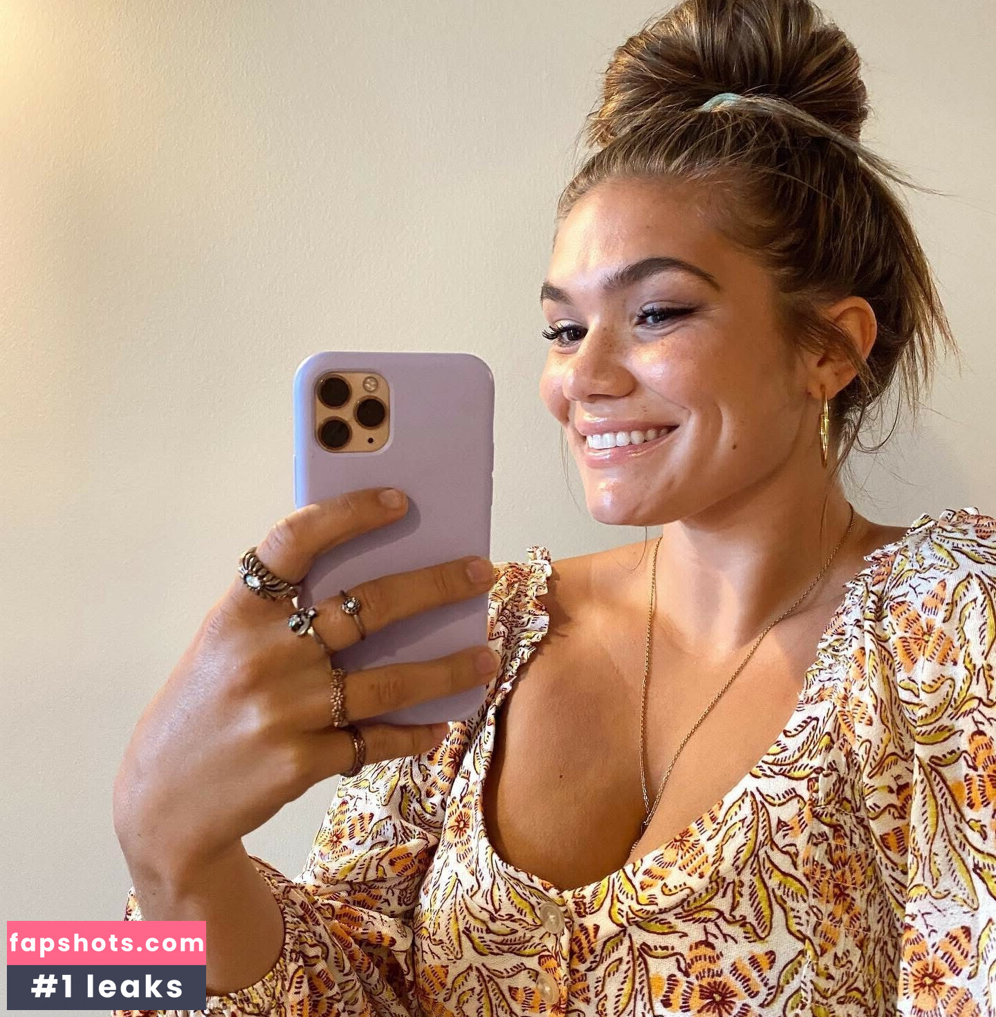 Abby Anderson gallery photo #8