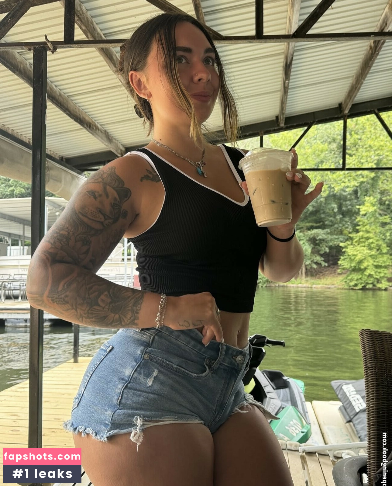 Abby Berner gallery photo #83