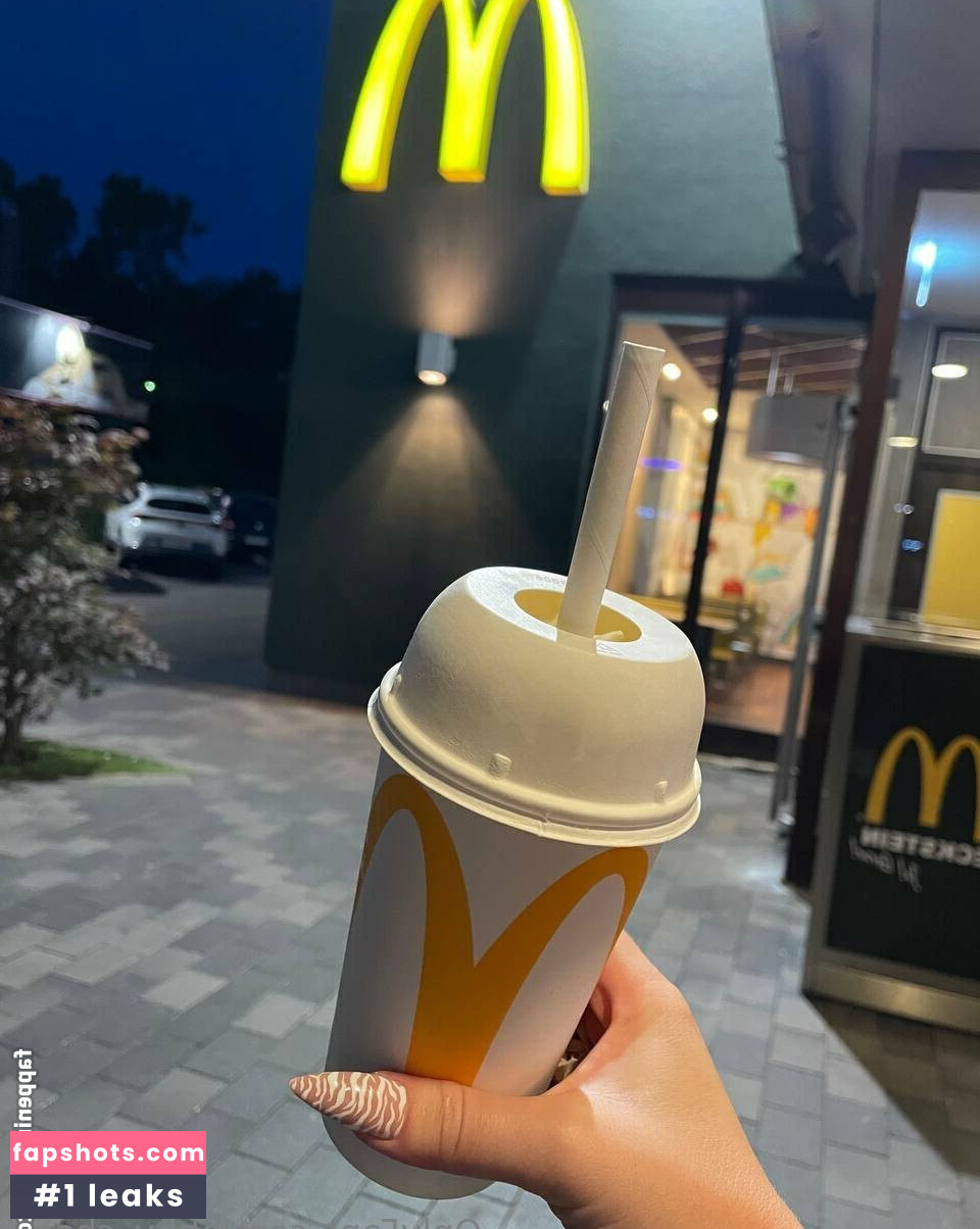 abby_chase gallery photo #17