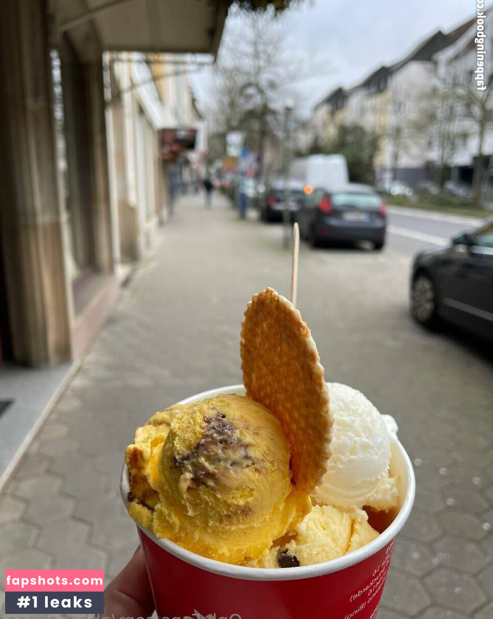 abby_chase gallery photo #10