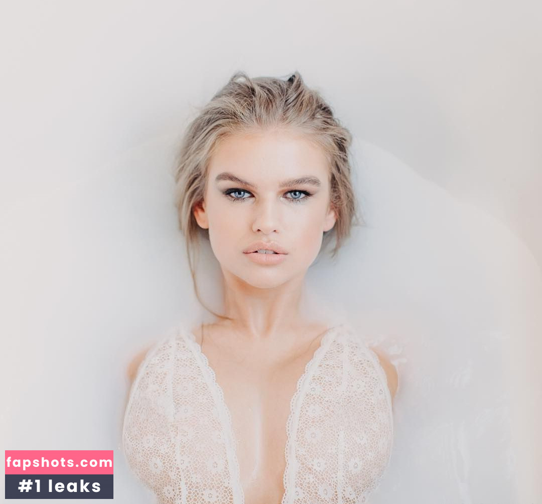 Abby Garrett Filtración Desnuda OnlyFans Foto #12 - Fapshots