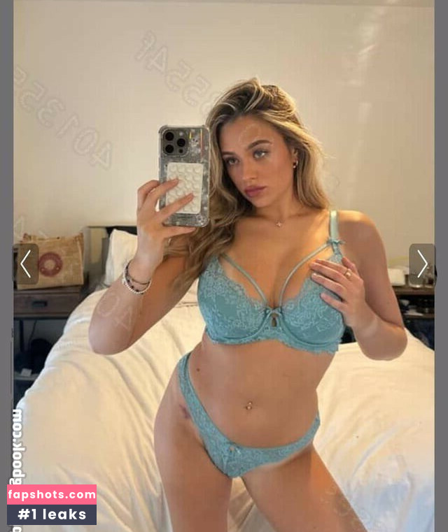 Abby Huxley gallery photo #6