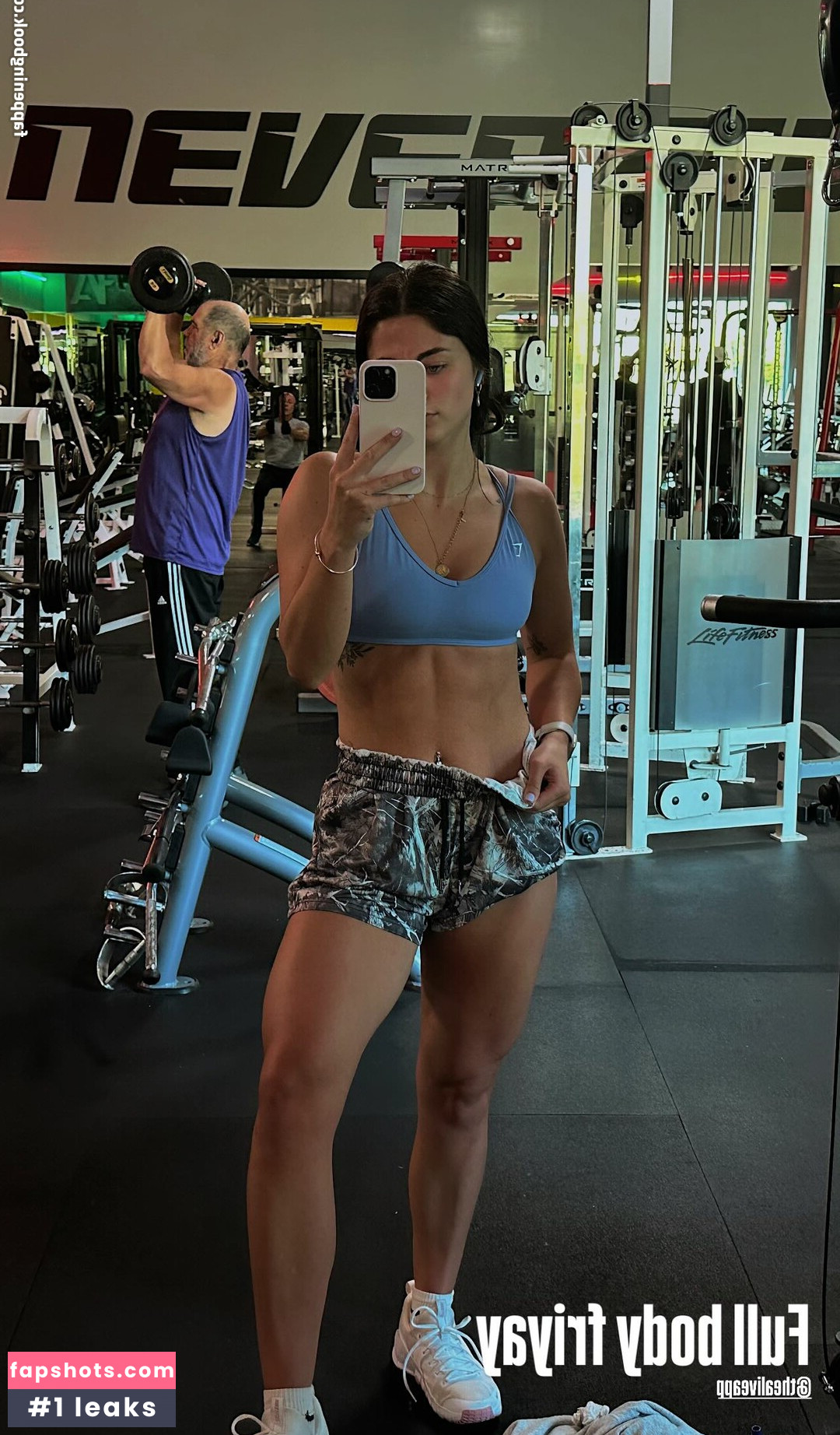 Abby Rathbone gallery photo #5