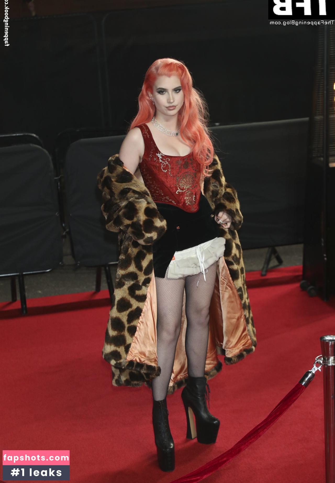 Abby Roberts gallery photo #12