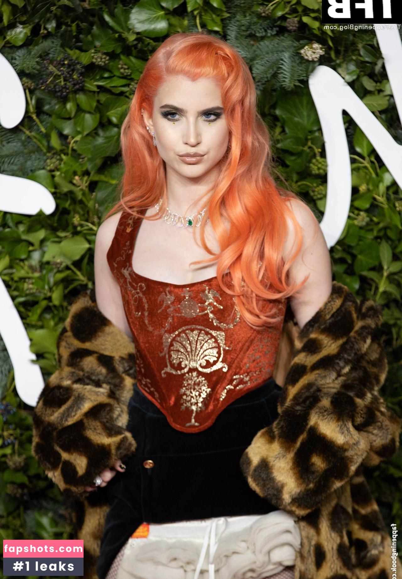 Abby Roberts gallery photo #25