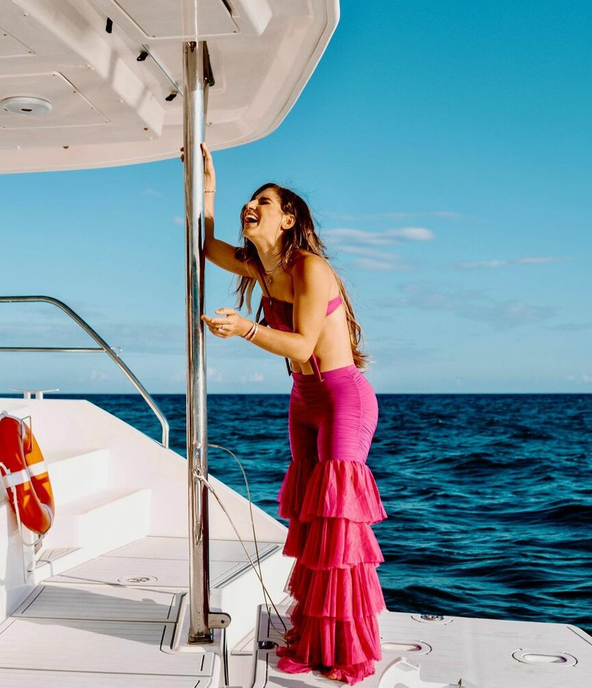 abella-danger gallery photo #1031