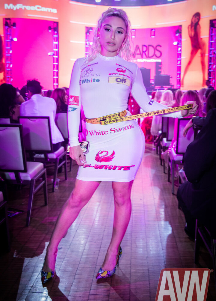 abella-danger gallery photo #1066