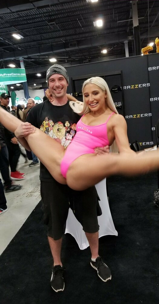 abella-danger gallery photo #1833