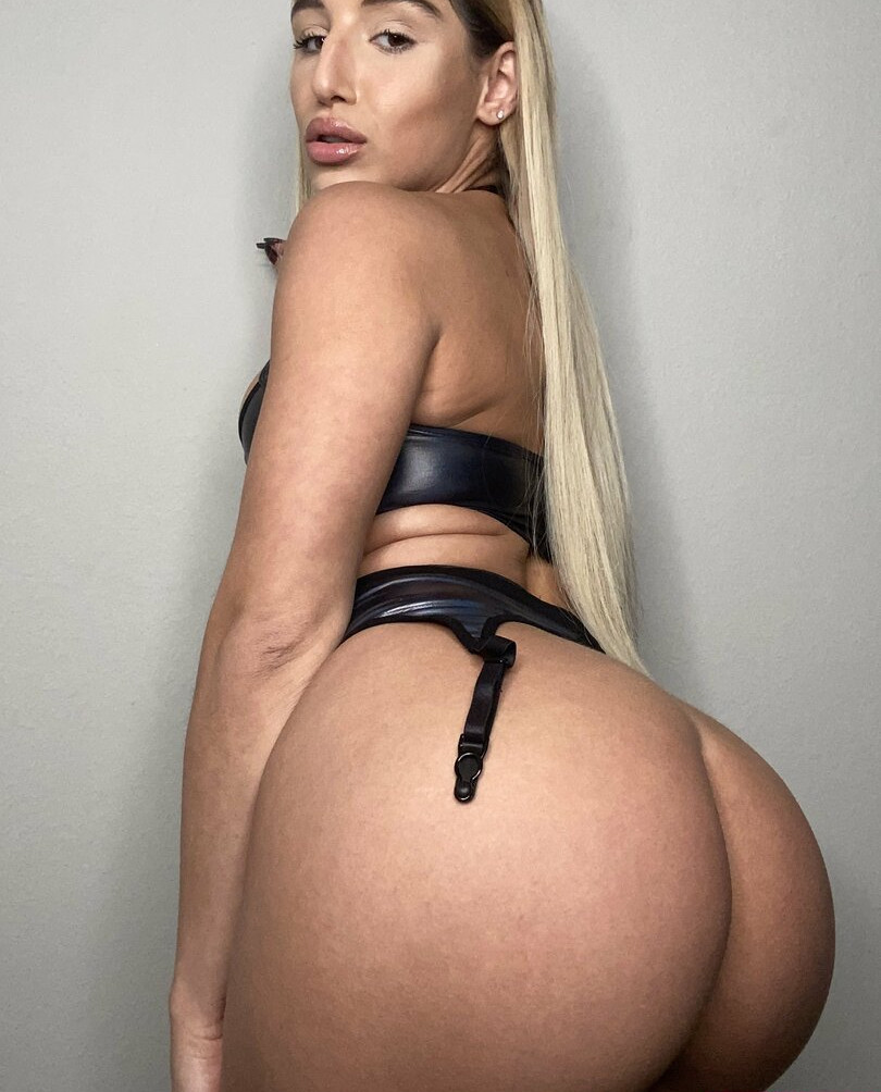 abella-danger gallery photo #2053