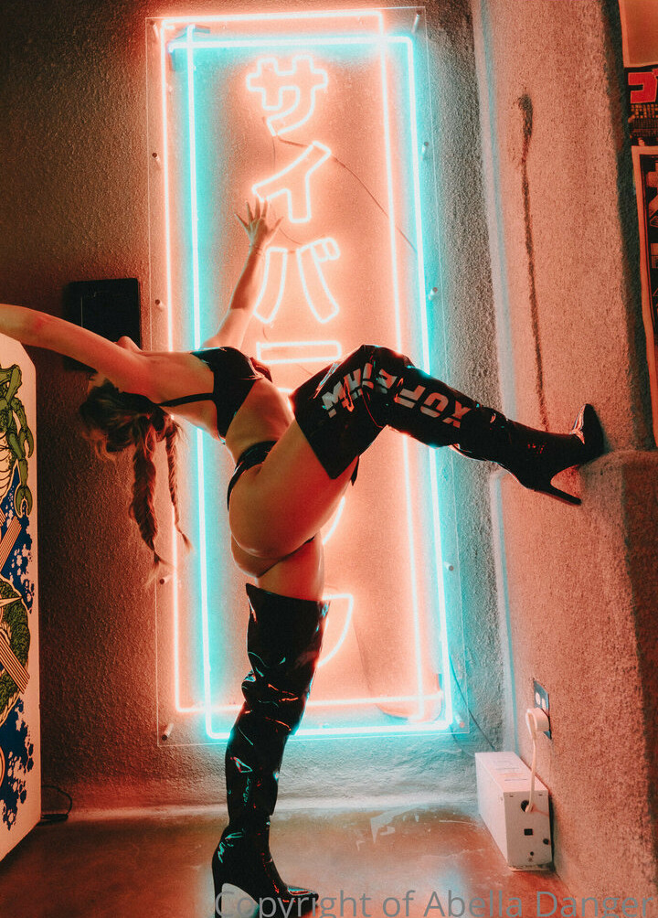 abella-danger gallery photo #2095