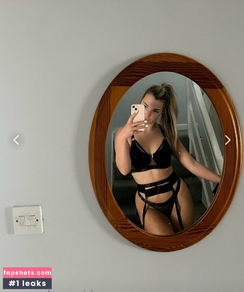 Abi Coombes Farmer gallery photo #9