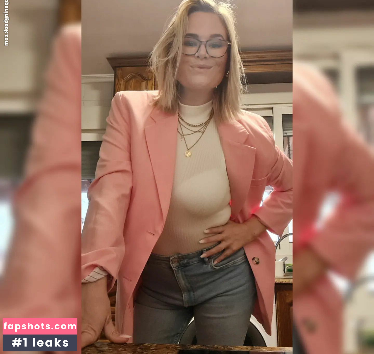 Abi Fox gallery photo #8