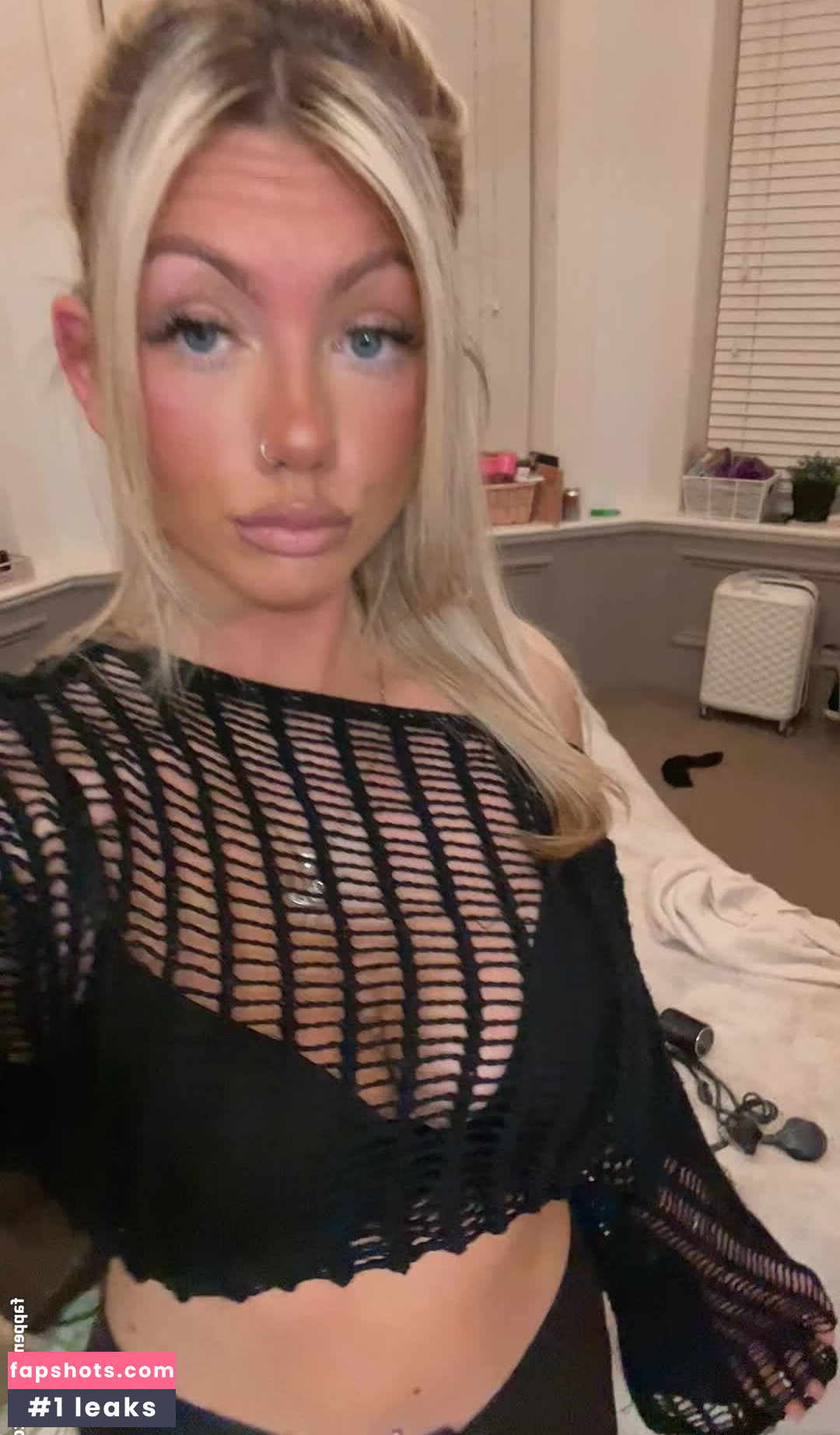 Abi Greasley Nude Leaks OnlyFans Photos #11 - LeakJerk