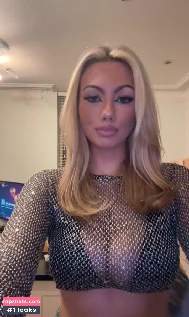 Abi Greasley Nude Leaks OnlyFans Photos #13 - LeakJerk