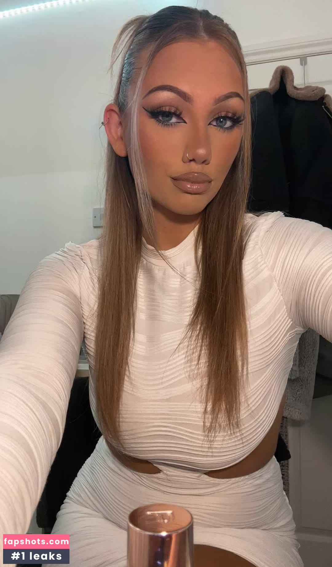 Abi Greasley Nude Leaks OnlyFans Photos #24 - LeakJerk